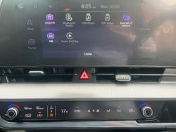 2022 Kia Sportage SX+