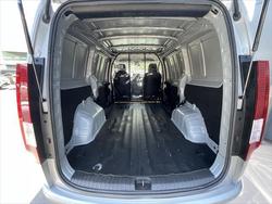 2024 Hyundai STARIA LOAD