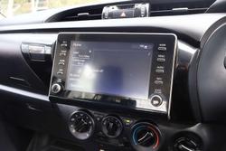 2022 Toyota Hilux SR