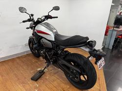 2019 Yamaha XSR700 SILVER