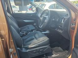2015 Nissan Navara ST-X