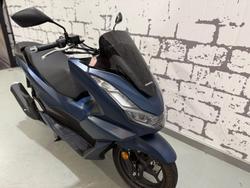 2023 Honda PCX 125 PCX Blue