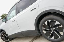 2024 Volkswagen ID.4 Pro