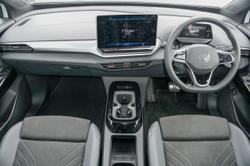 2024 Volkswagen ID.4 Pro