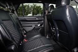 2023 Ford Everest Platinum