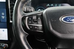 2023 Ford Everest Platinum