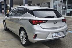 2017 Holden Astra R