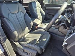 2024 Audi Q5 40 TDI Sport