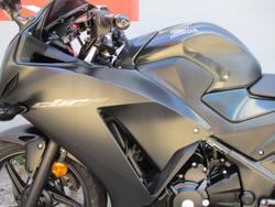 Honda 2015 Honda 300cc CBR300RFUSE BLACK