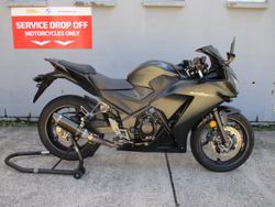 Honda CBR300RA (abs)