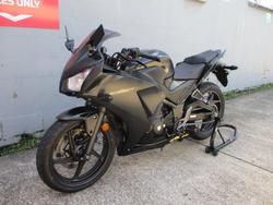 Honda 2015 Honda 300cc CBR300RFUSE BLACK