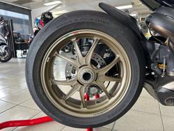 2020 Ducati Panigale V4 25 Anniversario 916 Panigale V4 Red