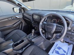 2025 Isuzu D-MAX X-RIDER