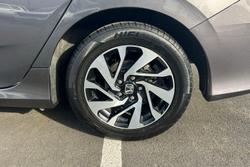 2016 Honda Civic VTi-S