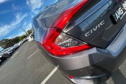 2016 Honda Civic VTi-S