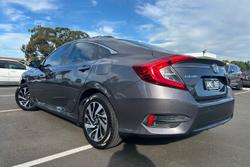 2016 Honda Civic VTi-S
