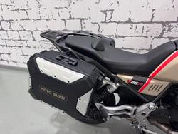 2021 Moto Guzzi V85 TT Travel V85 Beige