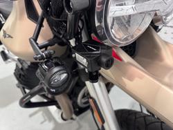 2021 Moto Guzzi V85 TT Travel V85 Beige