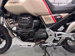 2021 Moto Guzzi V85 TT Travel V85 Beige