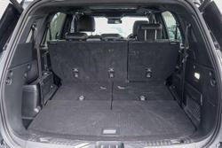 2023 Ford Everest Platinum