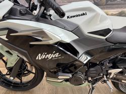 2026 Kawasaki 2026 Kawasaki 500CC NINJA 500 SE (LAMS) SPORTS WHITE