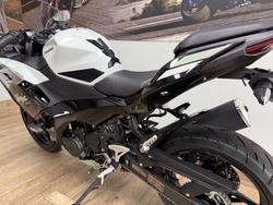 2026 Kawasaki 2026 Kawasaki 500CC NINJA 500 SE (LAMS) SPORTS WHITE