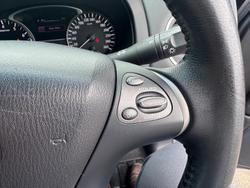 2013 Nissan Pathfinder ST-L