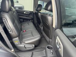 2013 Nissan Pathfinder ST-L