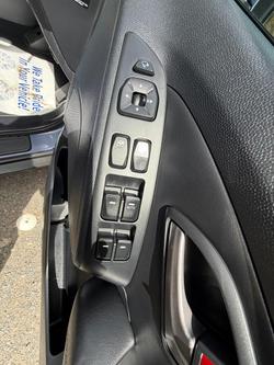 2013 Hyundai ix35 Trophy Series II Blue Berry