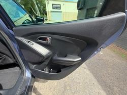 2013 Hyundai ix35 Trophy Series II Blue Berry