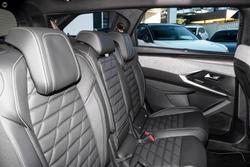 2025 Peugeot 5008 GT Premium Hybrid