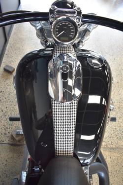 2017 HARLEY-DAVIDSON FXSB SOFTAIL BREAKOUT