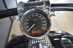 2017 HARLEY-DAVIDSON FXSB SOFTAIL BREAKOUT