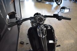 2017 HARLEY-DAVIDSON FXSB SOFTAIL BREAKOUT