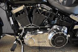2017 HARLEY-DAVIDSON FXSB SOFTAIL BREAKOUT