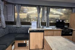 2014 JAYCO SWAN OUTBACK Outback