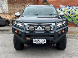 2020 Mitsubishi Pajero Sport GLS