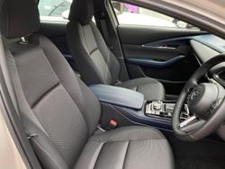 2025 Mazda CX-30 G20 Evolve