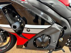 2016 Suzuki GSX-R1000 RED