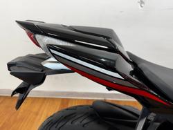 2016 Suzuki GSX-R1000 RED