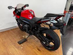 2016 Suzuki GSX-R1000 RED