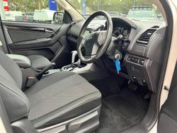 2019 Isuzu MU-X LS-M