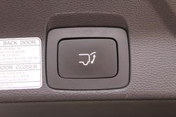 2022 LDV D90 Executive