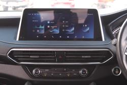 2022 LDV D90 Executive