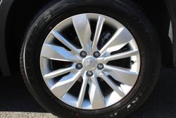 2025 Mitsubishi Outlander ES