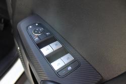 2025 Mitsubishi Outlander ES