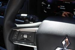 2025 Mitsubishi Outlander ES