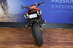 2009 TRIUMPH STREET TRIPLE R Orange