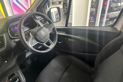 2025 Renault Trafic Premium