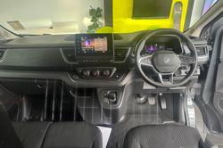 2025 Renault Trafic Premium